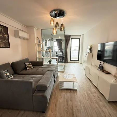 Yusuf Nerva Traian * Bucarest