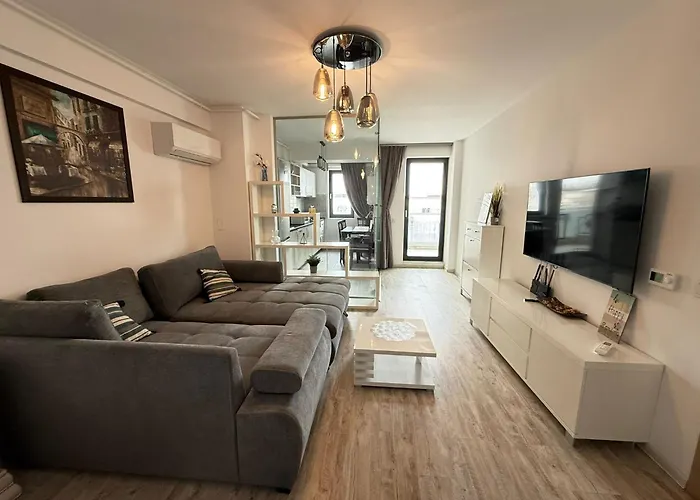 Yusuf Nerva Traian * Bucureşti