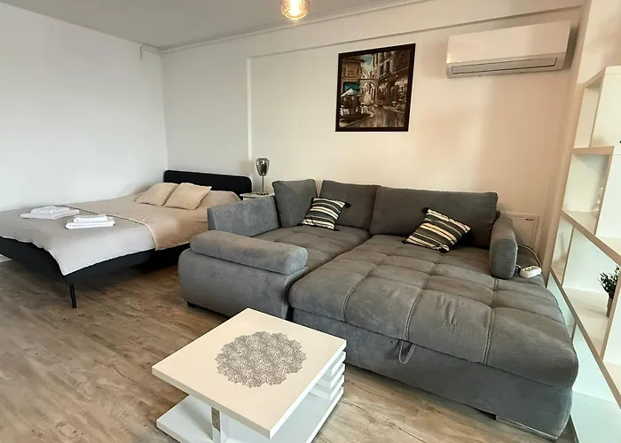 Yusuf Nerva Traian *