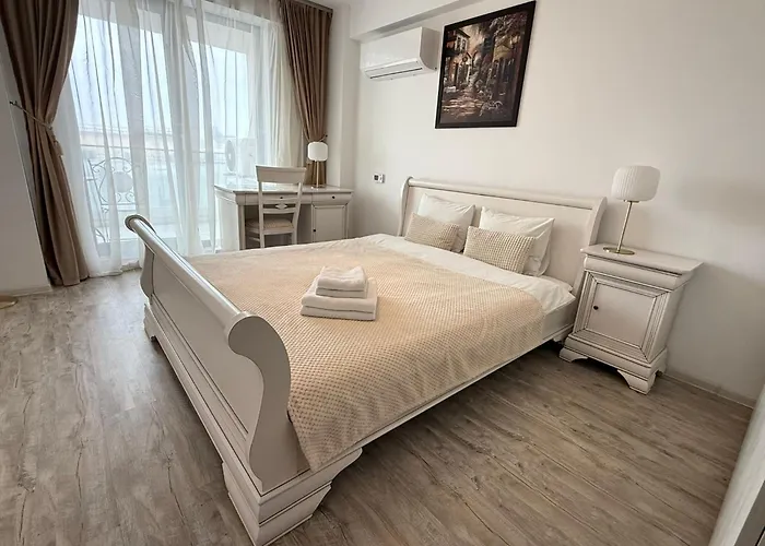 Yusuf Nerva Traian * Bucureşti