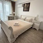 Ultracentral Yusuf Nerva Traian Free Parking Apartamento *