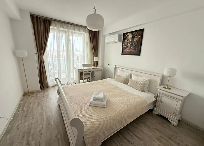 Ultracentral Yusuf Nerva Traian Free Parking Daire